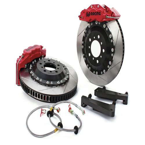 یکی از پیشرفته ترین سیستم ها ترمز سیستم ترمز سیمی است. این نوع ترمز یک کپی برداری مستقیم از سیستم ترمزی است که در خودروهای مسابقه ای مورد استفاده قرار می گیرد و بسیار شبیه به سیستم ترمز هیدرولیک دو طبقه است که در قسمت قبل در باره آن صحبت کردیم، اما به جای اینکه در سمت فرمان یک مدار هیدرولیکی داشته باشیم از یک سیستم الکترونیکی استفاده شده است. از آنجا که ترمز خودرو به ایمنی آن مربوط می شود وحساسیت بالایی دارد پدال ترمز به یک رئوستای فوق حساس متصل است رئوستا در حقیقت یک مقاومت الکتریکی متغییر است. بنابراین با فشردن پدال ترمز این مقاومت تغییر می کند و کامپیوتر خودرو متوجه می شود که شما پدال ترمز را فشرده اید. هر چه پدال ترمز بیشتر فشرده شود سیگنال قوی تری به کامپیوتر خودرو فرستاده می شود آنگاه کامپیوتر مدار هیدرولیک سمت ترمز را فعال می کند و به همان نسبت با همان سیستم سرو / پمپ نیروی لازم را اعمال می کند. دقیقا به همان شکلی که در بالا توضیح داده شد. یکی از برتری های چنین سیستمی این است که پدال ترمز شما می تواند هر جایی تعبیه شود چون این پدال دیگر به سیستم هیدرولیک وابسته نیست. بنابراین طراحان سیستم ترمز سیمی دست به کار شدند و یک شبیه ساز در پشت پدال تعبیه کردند این شبیه ساز که در پشت پدال قرار می گیرد و از طریق کامپیوتر خودرو سیگنالی متناسب با سیگنال دریافتی از پدال به آن ارسال می کند . سیستم‌های ترمز سنتی می‌توانند از کار بیفتند، اما تنها با از بین رفتن فشار هیدرولیک، راننده توانایی متوقف کردن یا کند کردن حرکت را به طور کامل نخواهد داشت، درحالی‌که ذاتاً سیستم‌های الکترومکانیکی پیچیده‌تر، تعداد زیادی نقاط شکست بالقوه دارند. این سیستم دارای مزیت‌هایی نسبت به سیستم قدیمی (ترمز دستی) است. اولین مزیت آن مطمئن‌تر بودن این سیستم نسبت به ترمز دستی است به این صورت که به هنگام پارک در سراشیبی یا سر بالایی‌ها دیگر استرس به حرکت درآمدن خودرو را نخواهید داشت.