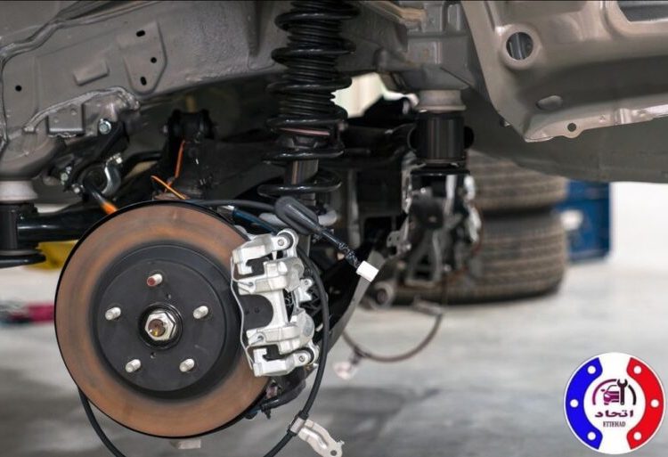 مقایسه ترمز ABS با ترمزهای قدیمی تر