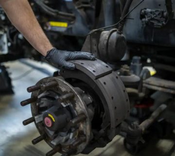 شیوه عملکرد‌ بوستر ترمز‌ کامیون‌