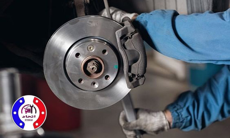 نشانه‌های زمان تعویض لنت ترمز 