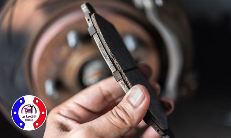 اهمیت شناخت علت تمام شدن لنت یک چرخ در افزایش عمر مفید سیستم ترمز